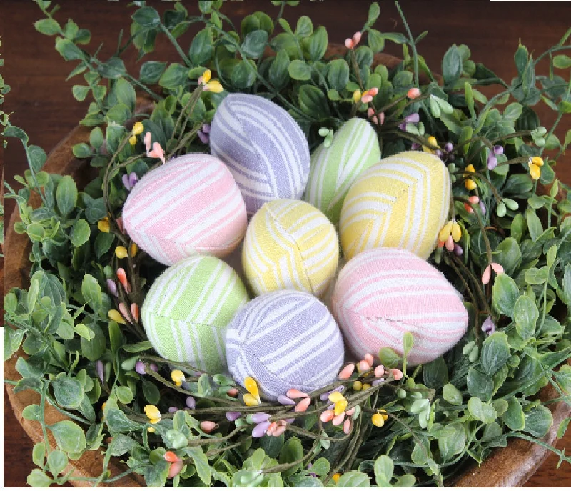 Lightweight trays for outdoor dining-Egg Fills set of 8 Pastels Napkin ON110031