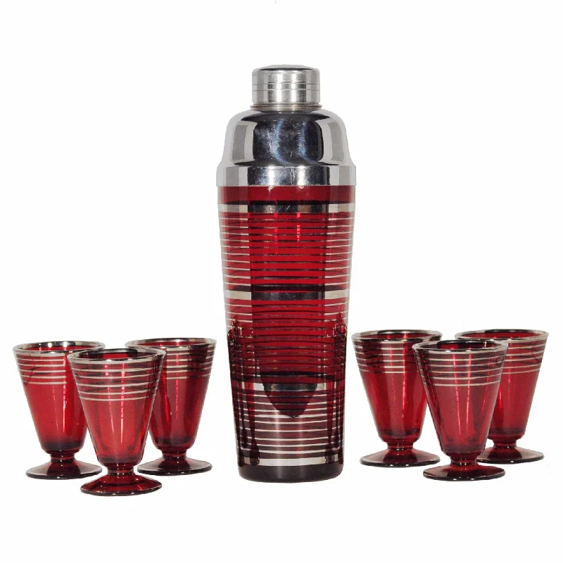 Casual glass platters for daily use-Ruby Red & Silver Shaker Set