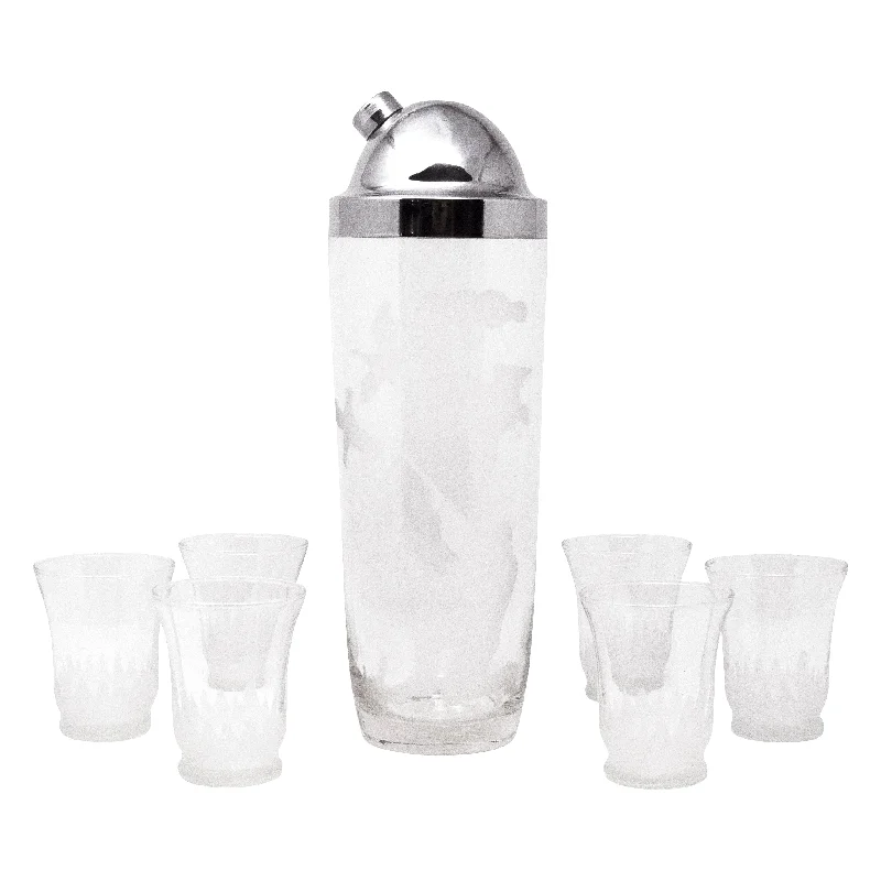 Designer appetizer trays with sections-Frosted Hunt Scene Cocktail Shaker Set