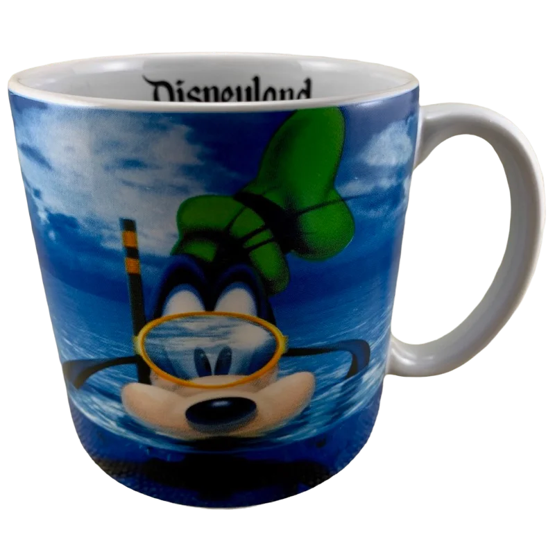 Stylish silicone tumblers for camping-Goofy Diving Disneyland Oversized Mug Disney